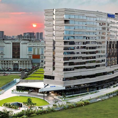 โนโวเทล กลกาตา โฮเต็ล แอนด์ เรสซิเดนซ์ - แอน แอคคอร์ โอเต็ล แบรนด์ Hotel โกลกาตา ภายนอก รูปภาพ The Westin Dhaka