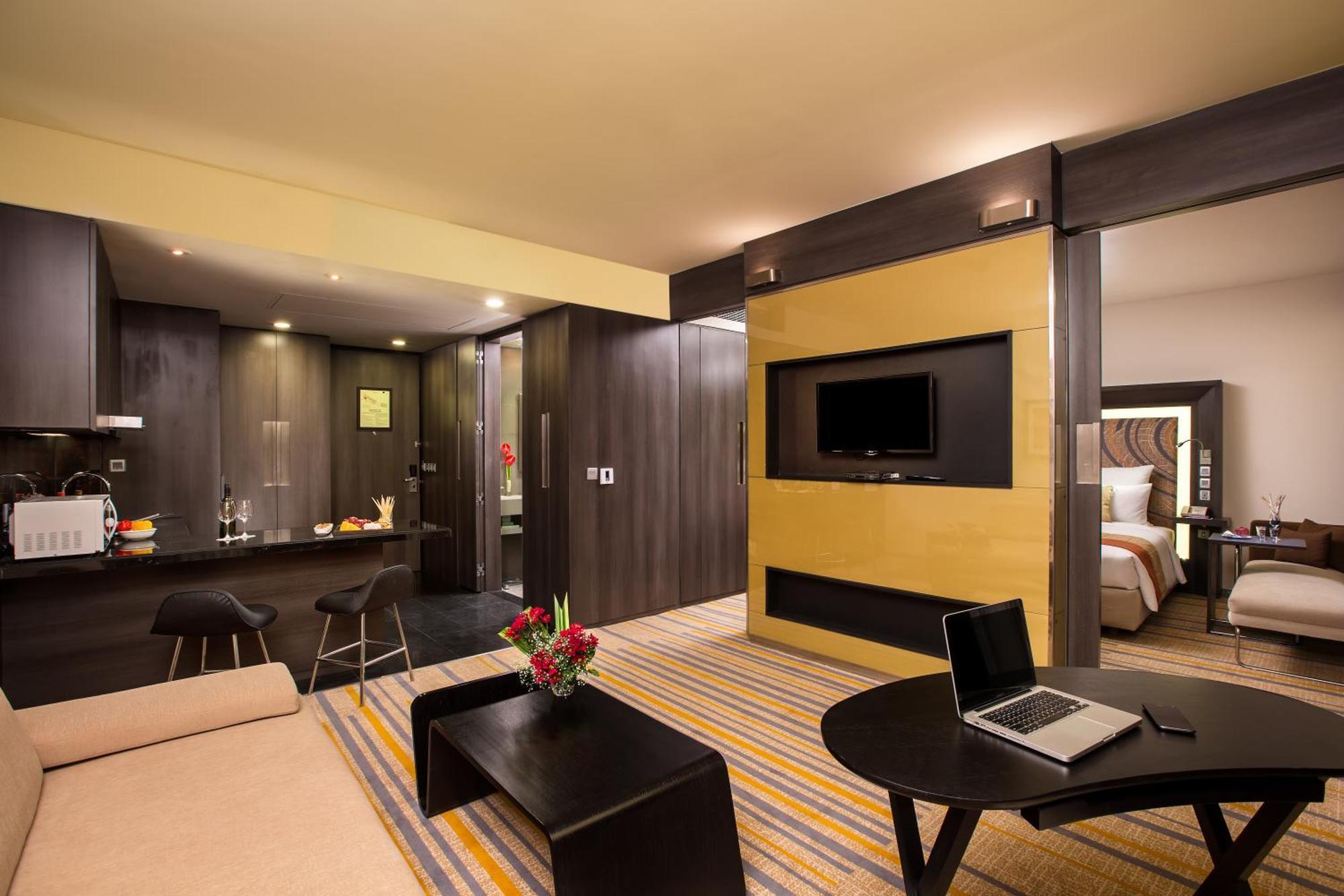 โนโวเทล กลกาตา โฮเต็ล แอนด์ เรสซิเดนซ์ - แอน แอคคอร์ โอเต็ล แบรนด์ Hotel โกลกาตา ภายนอก รูปภาพ